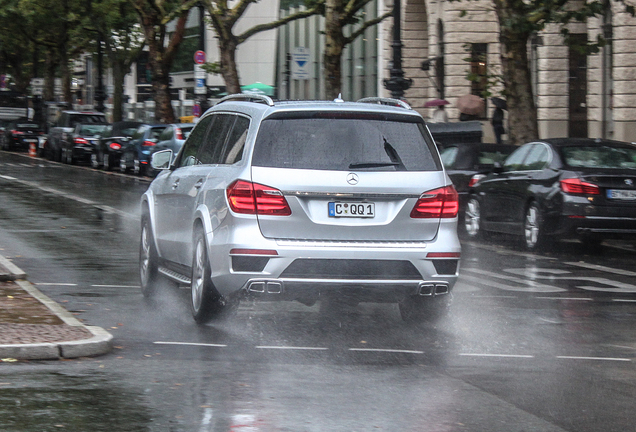 Mercedes-Benz GL 63 AMG X166