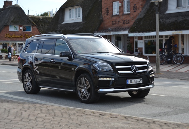 Mercedes-Benz GL 63 AMG X166