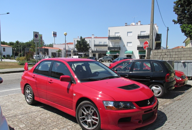 Mitsubishi Lancer Evolution IX