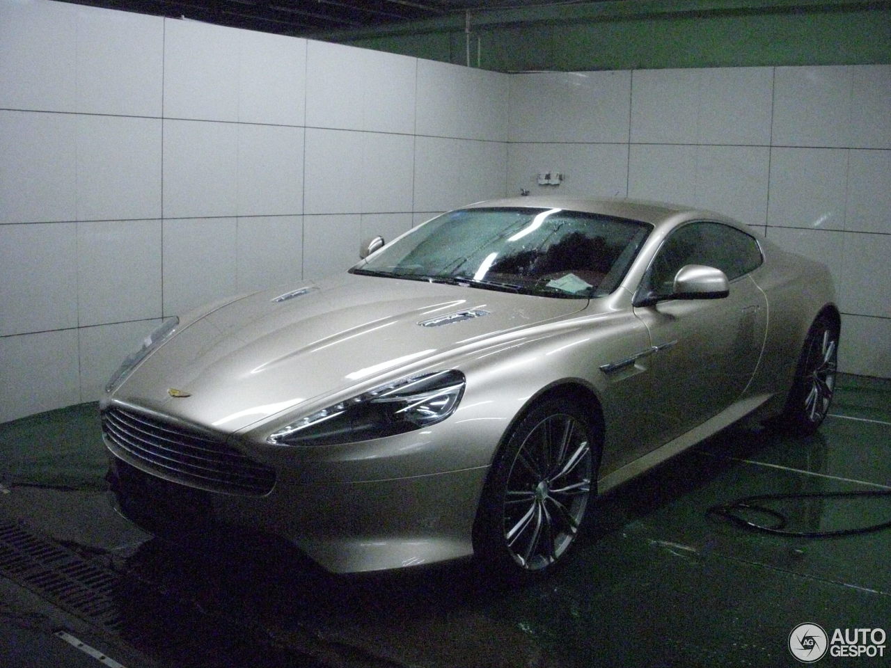 Aston Martin Virage Dragon 88 China Limited Edition