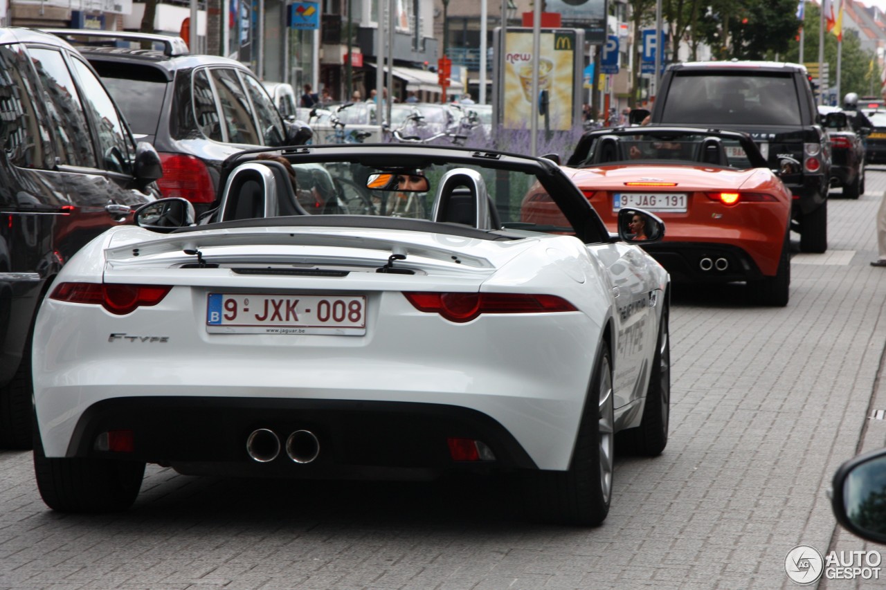 Jaguar F-TYPE S V8 Convertible