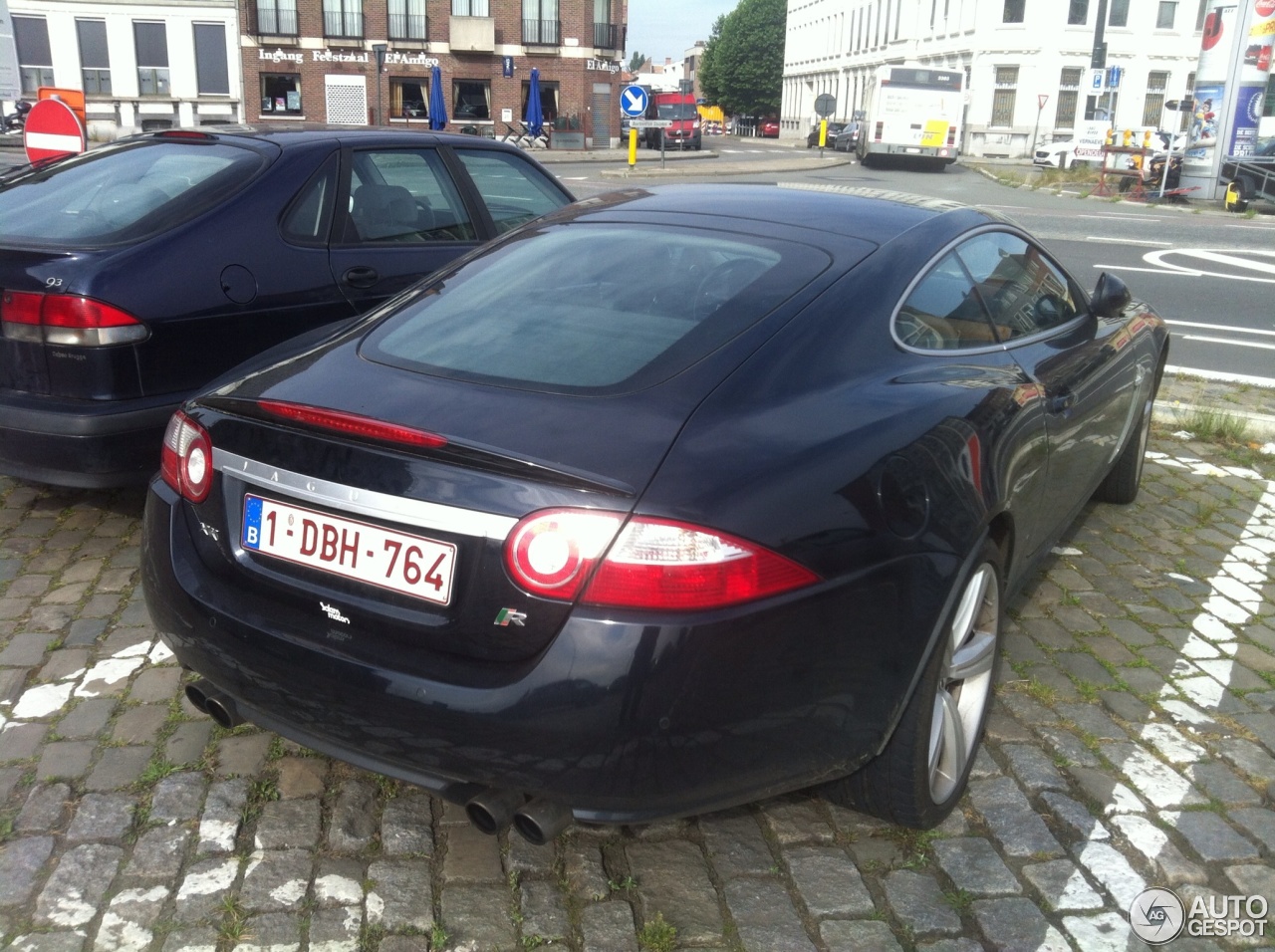 Jaguar XKR Portfolio