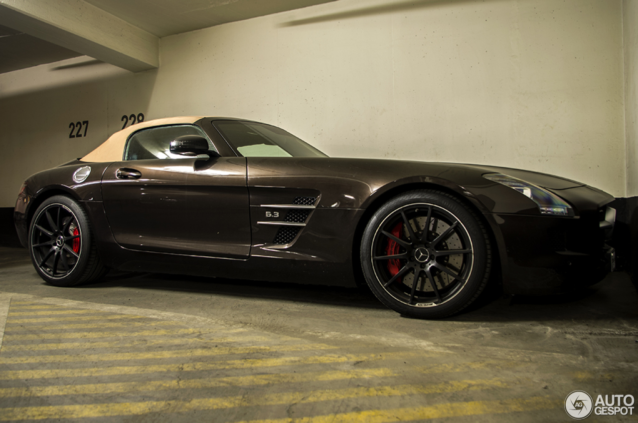 Mercedes-Benz SLS AMG Roadster