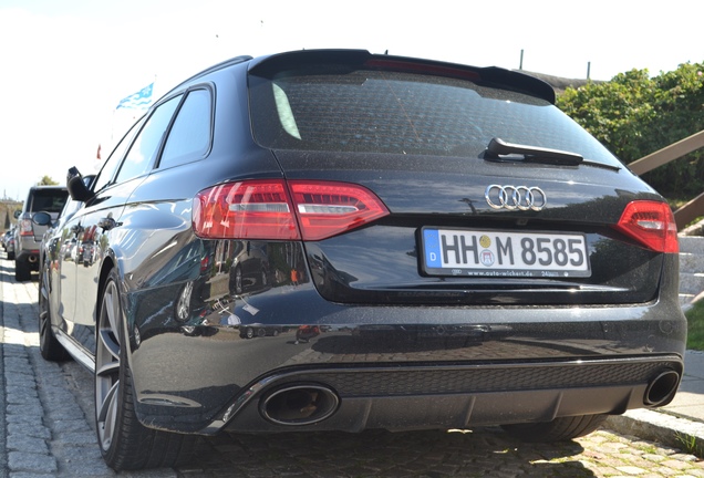 Audi RS4 Avant B8