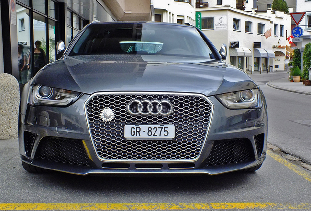 Audi RS4 Avant B8