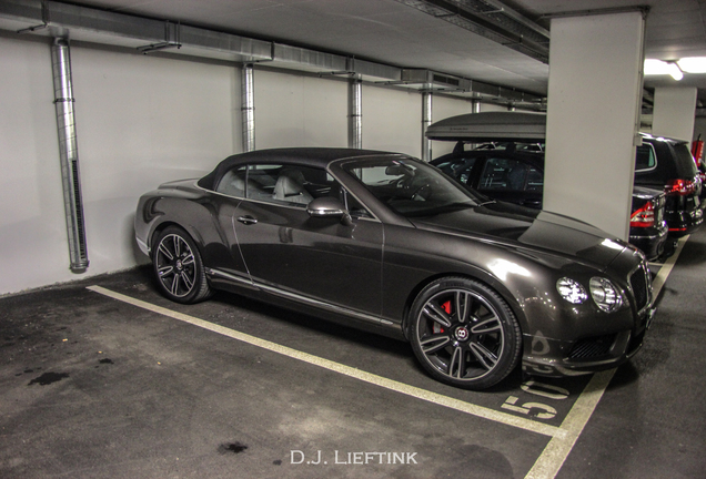 Bentley Continental GTC V8