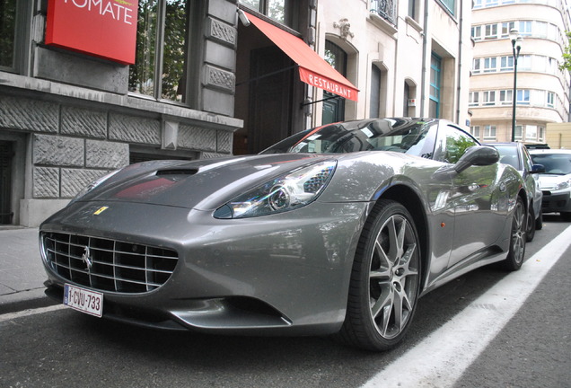 Ferrari California