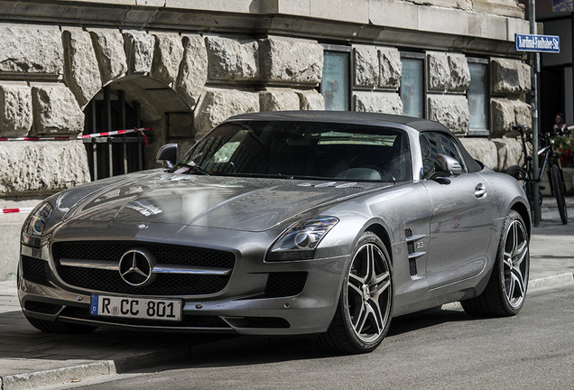 Mercedes-Benz SLS AMG Roadster