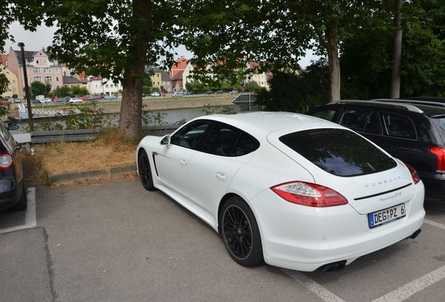 Porsche 970 Panamera GTS MkI