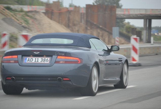 Aston Martin DB9 Volante