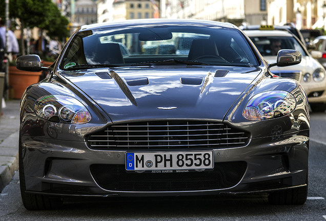 Aston Martin DBS