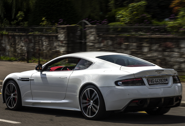 Aston Martin DBS Carbon Edition