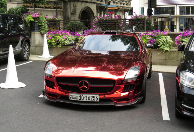 Mercedes-Benz SLS AMG