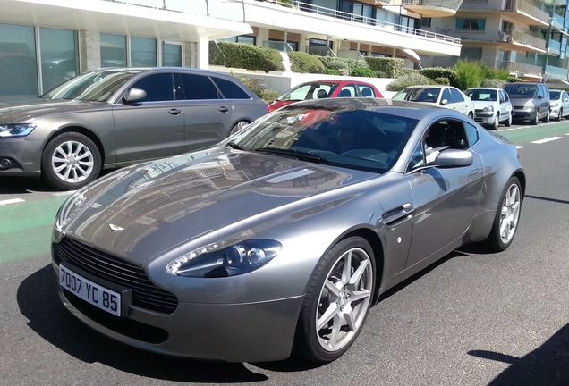 Aston Martin V8 Vantage