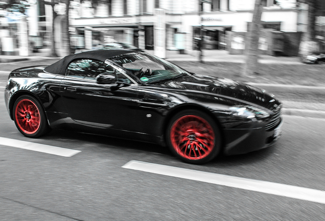 Aston Martin V8 Vantage Roadster