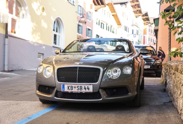 Bentley Continental GTC V8