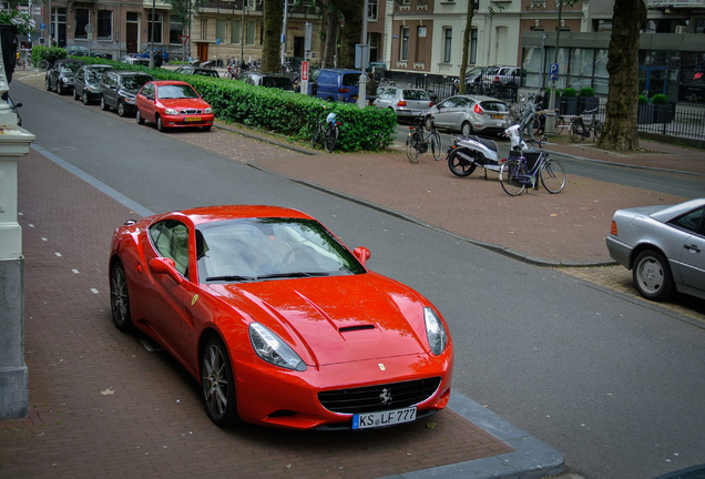 Ferrari California