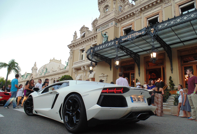 Lamborghini Aventador LP700-4