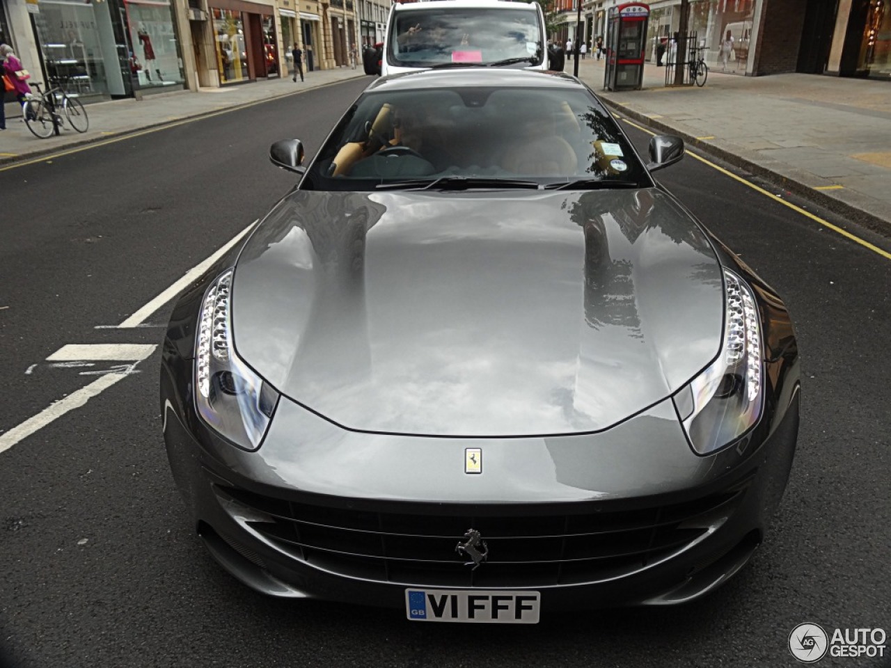 Ferrari FF