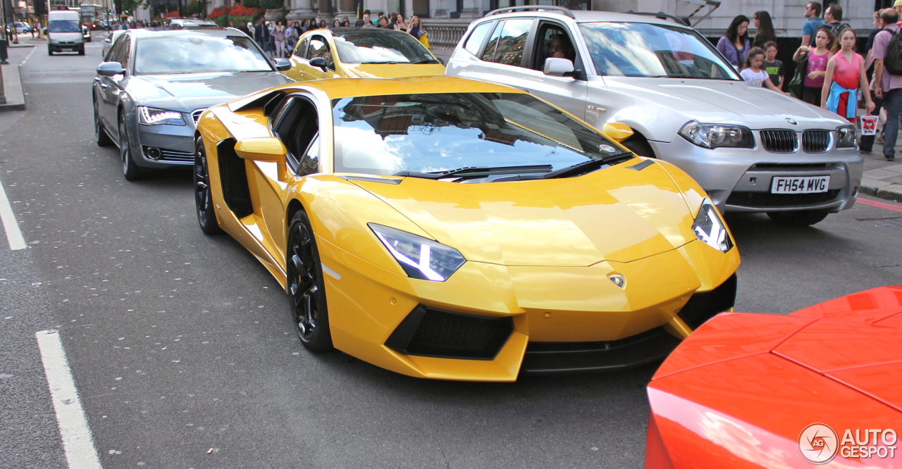 Lamborghini Aventador LP700-4