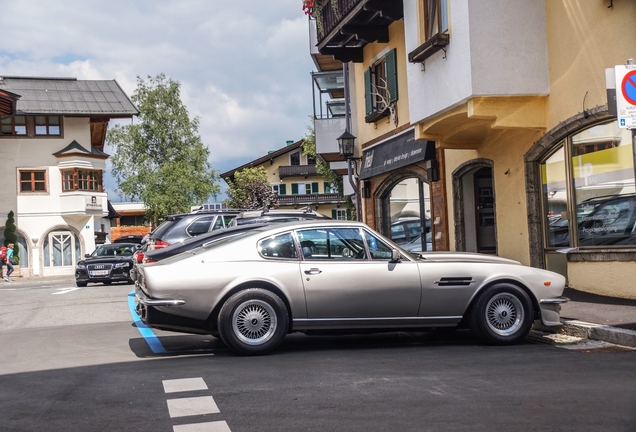 Aston Martin V8 Vantage 1977-1989