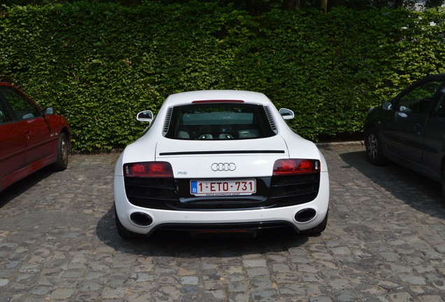 Audi R8 V10