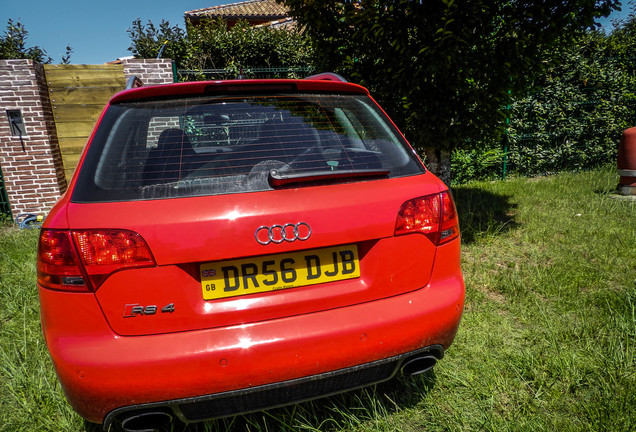 Audi RS4 Avant B7