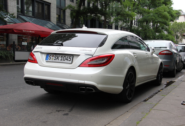 Mercedes-Benz CLS 63 AMG X218 Shooting Brake