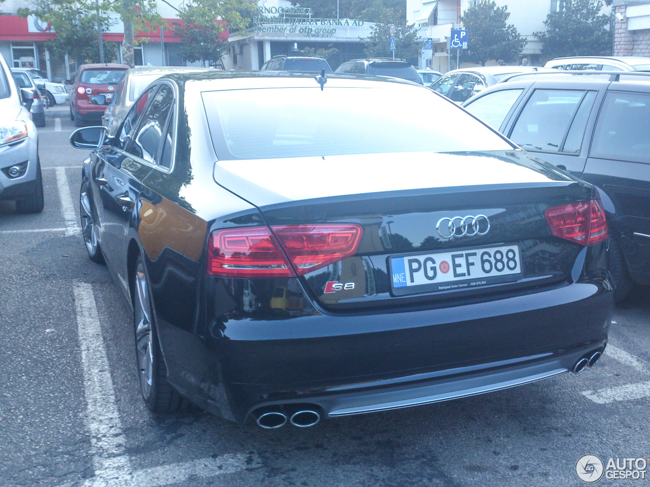 Audi S8 D4