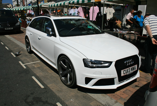 Audi RS4 Avant B8