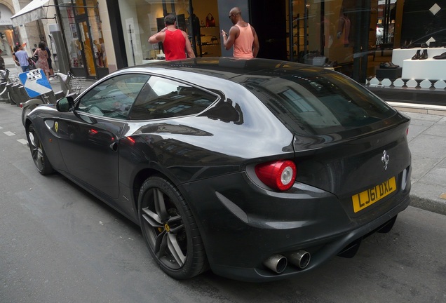 Ferrari FF