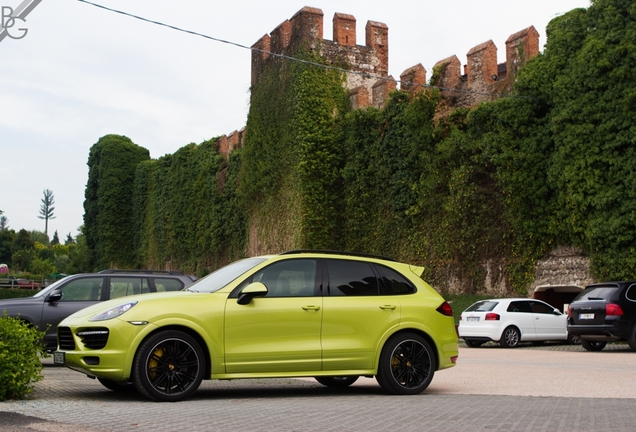 Porsche 958 Cayenne GTS