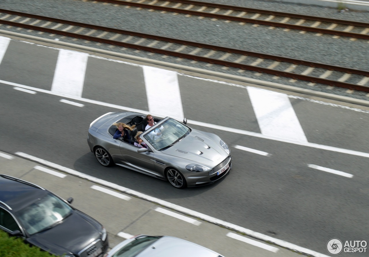 Aston Martin DBS Volante