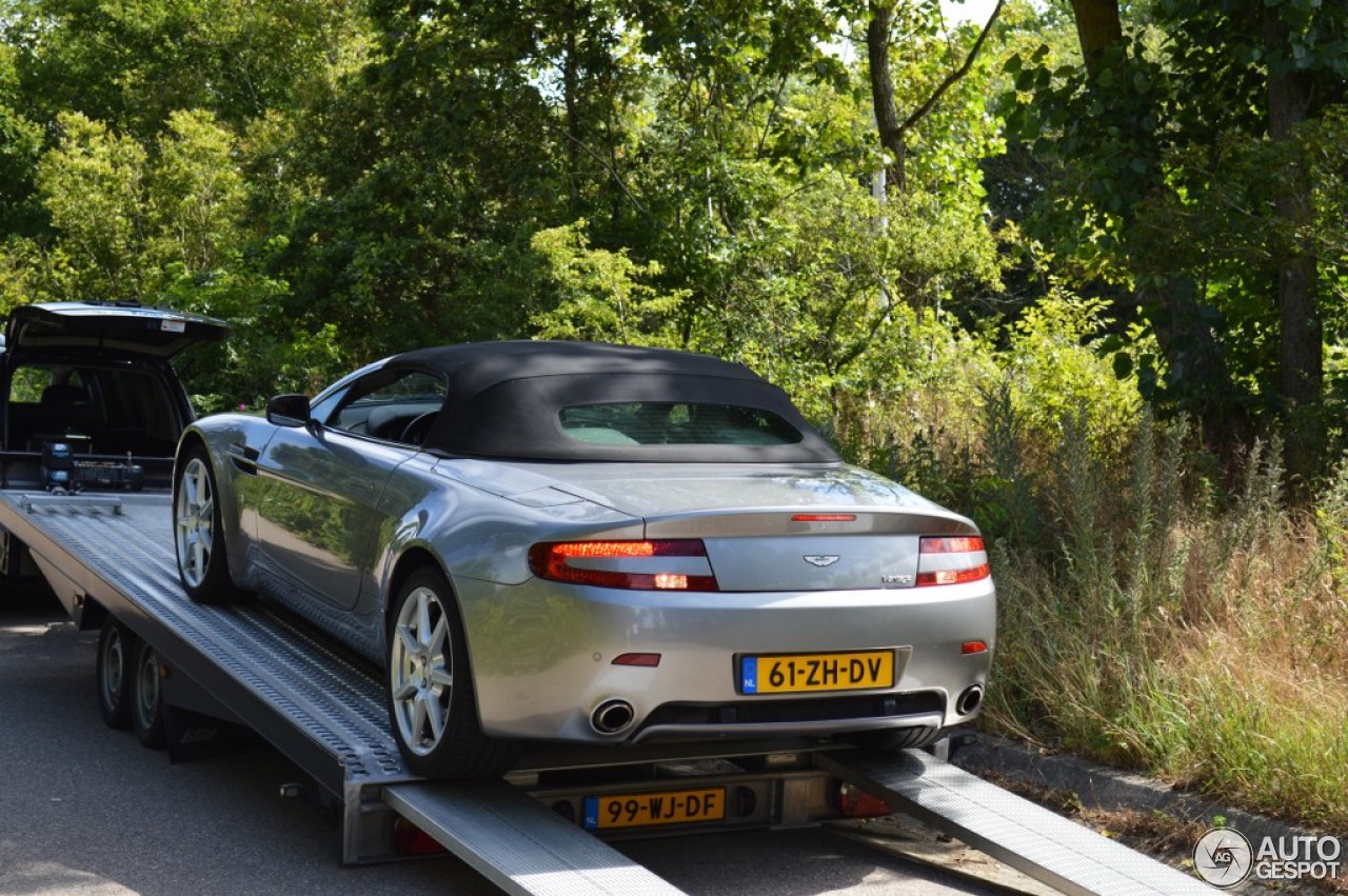 Aston Martin V8 Vantage Roadster