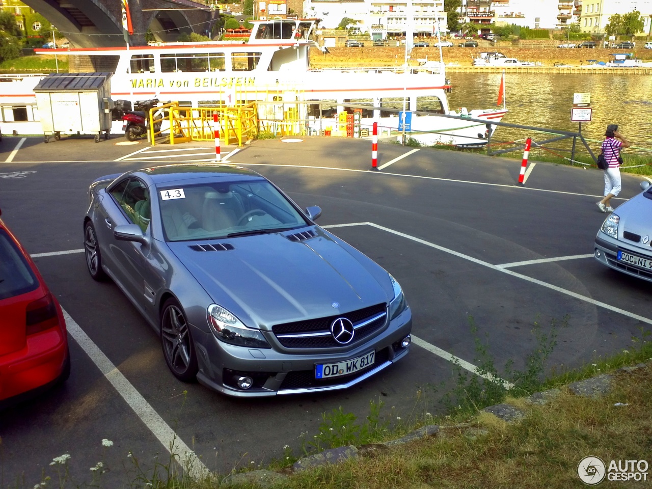 Mercedes-Benz SL 63 AMG