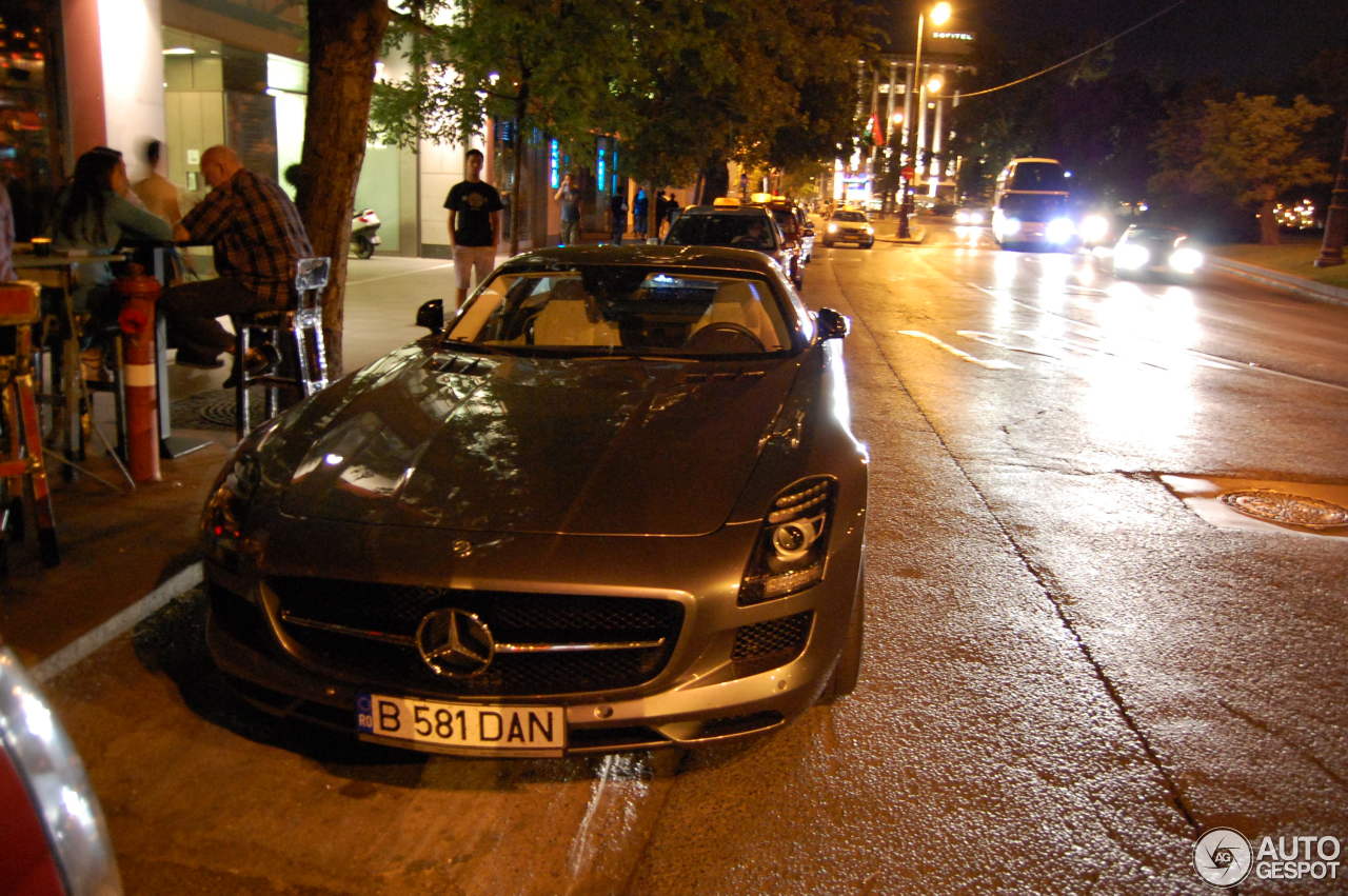 Mercedes-Benz SLS AMG GT