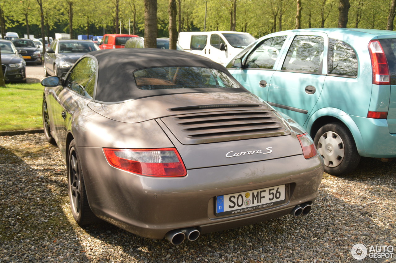 Porsche 997 Carrera S Cabriolet MkI