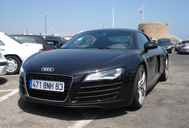 Audi R8