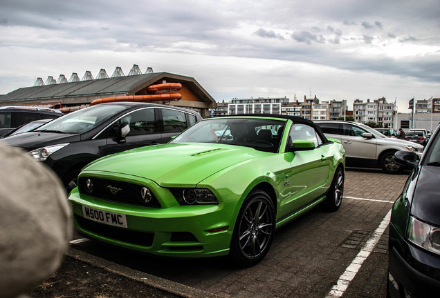 Ford Mustang GT Convertible 2013