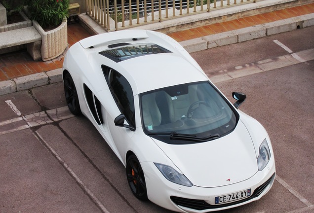 McLaren 12C