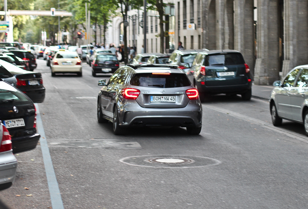 Mercedes-Benz A 45 AMG