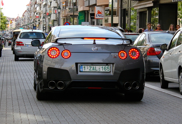 Nissan GT-R 2011