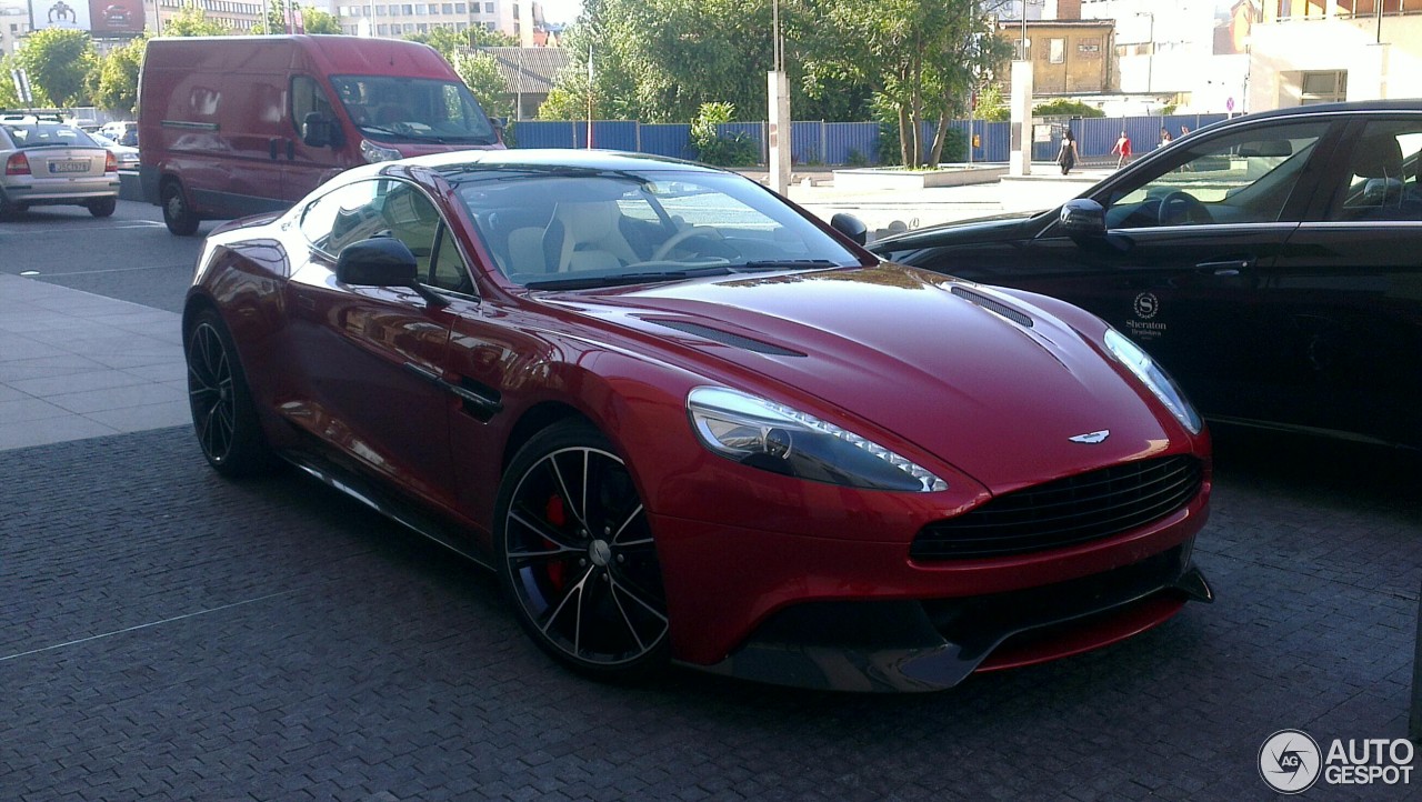 Aston Martin Vanquish 2013