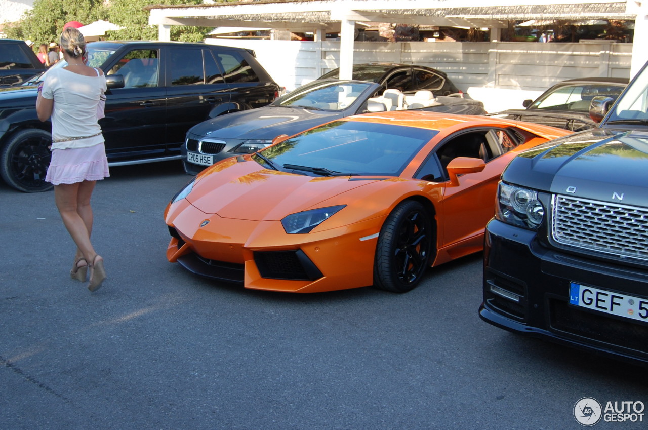 Lamborghini Aventador LP700-4