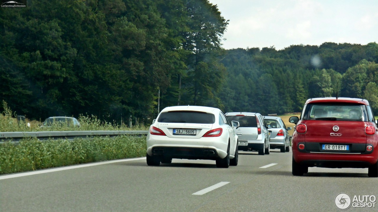 Mercedes-Benz CLS 63 AMG X218 Shooting Brake