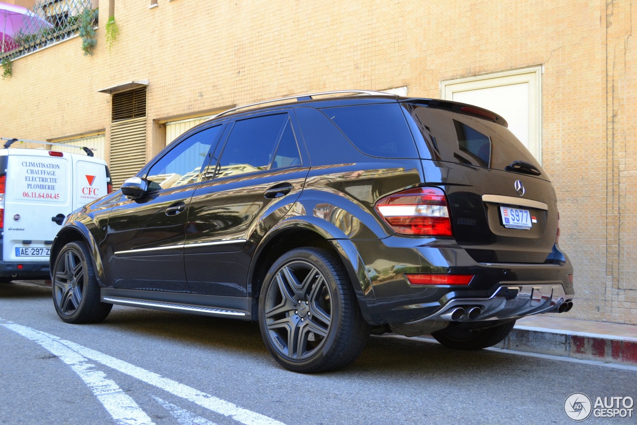 Mercedes-Benz ML 63 AMG W164 2009