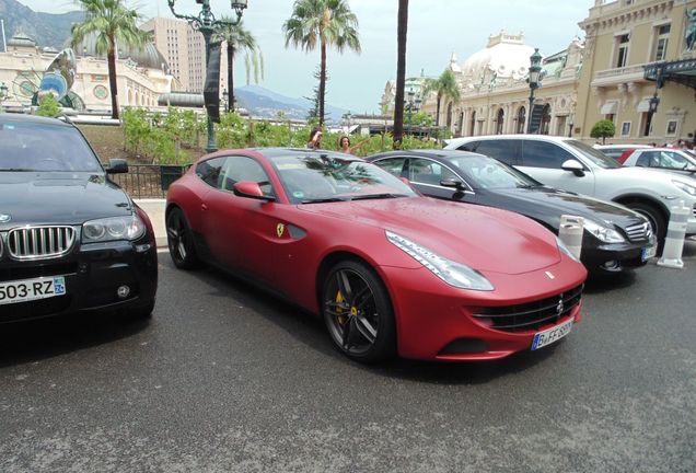 Ferrari FF