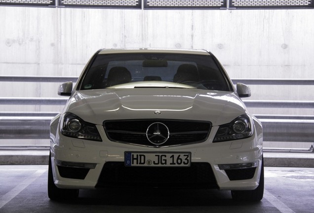 Mercedes-Benz C 63 AMG W204 2012