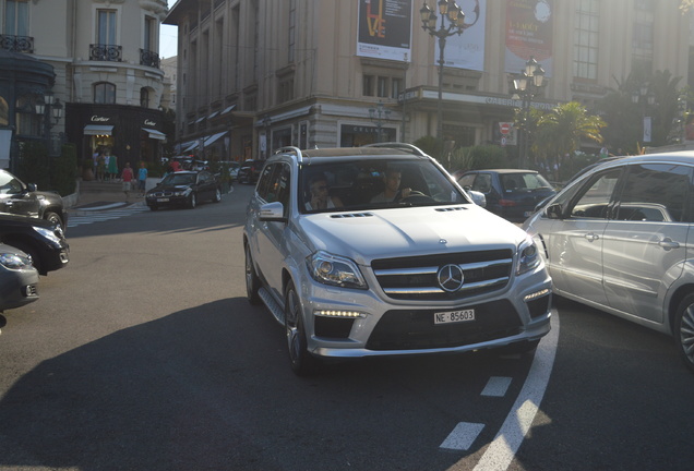 Mercedes-Benz GL 63 AMG X166