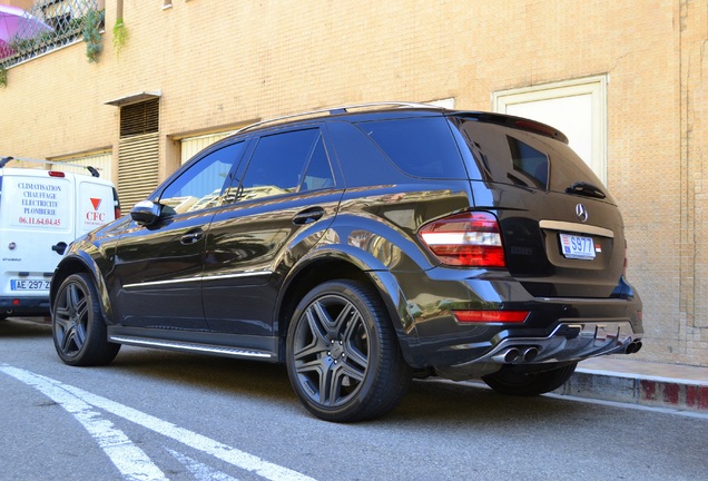 Mercedes-Benz ML 63 AMG W164 2009